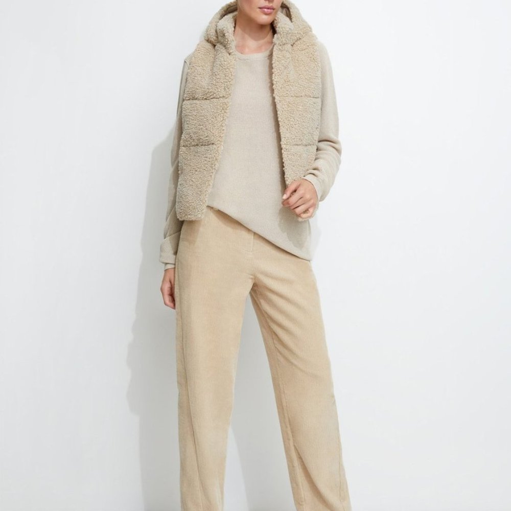 Unreal Fur Rebel Rebel Vest NWT